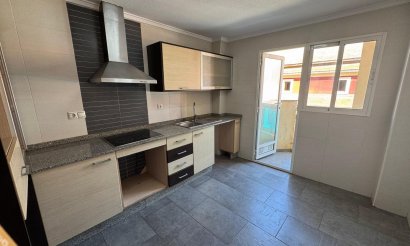 Resale - Apartment / flat - Almoradí