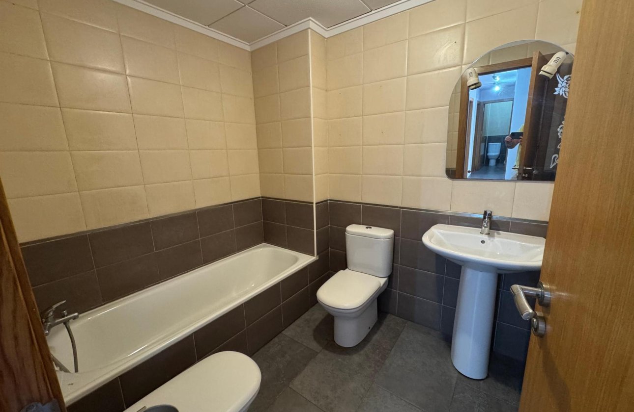 Resale - Apartment / flat - Almoradí