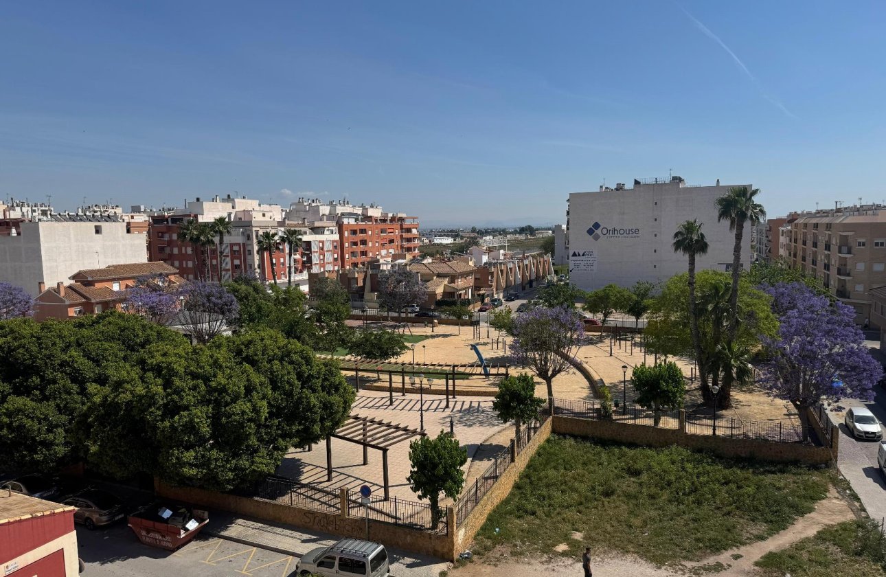 Resale - Apartment / flat - Almoradí