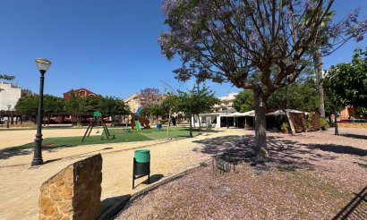 Resale - Apartment / flat - Almoradí