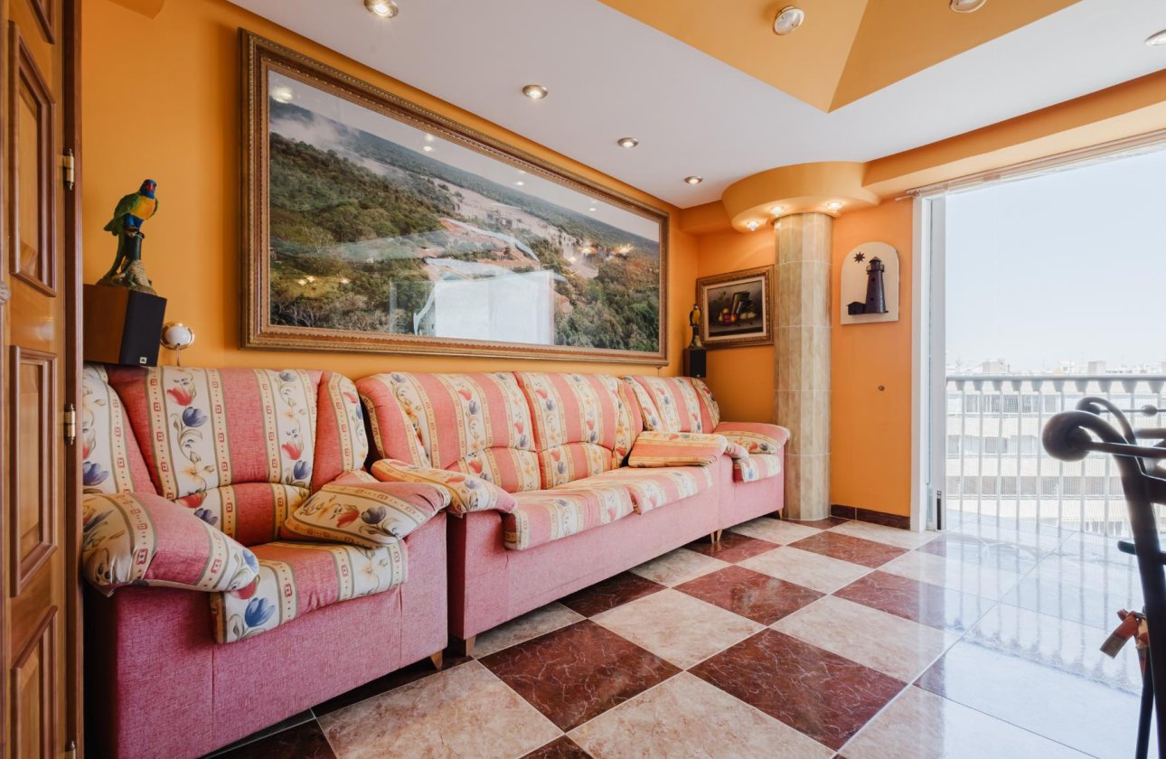 Resale - Apartment / flat - Torrevieja - PLAYA NAUFRAGOS