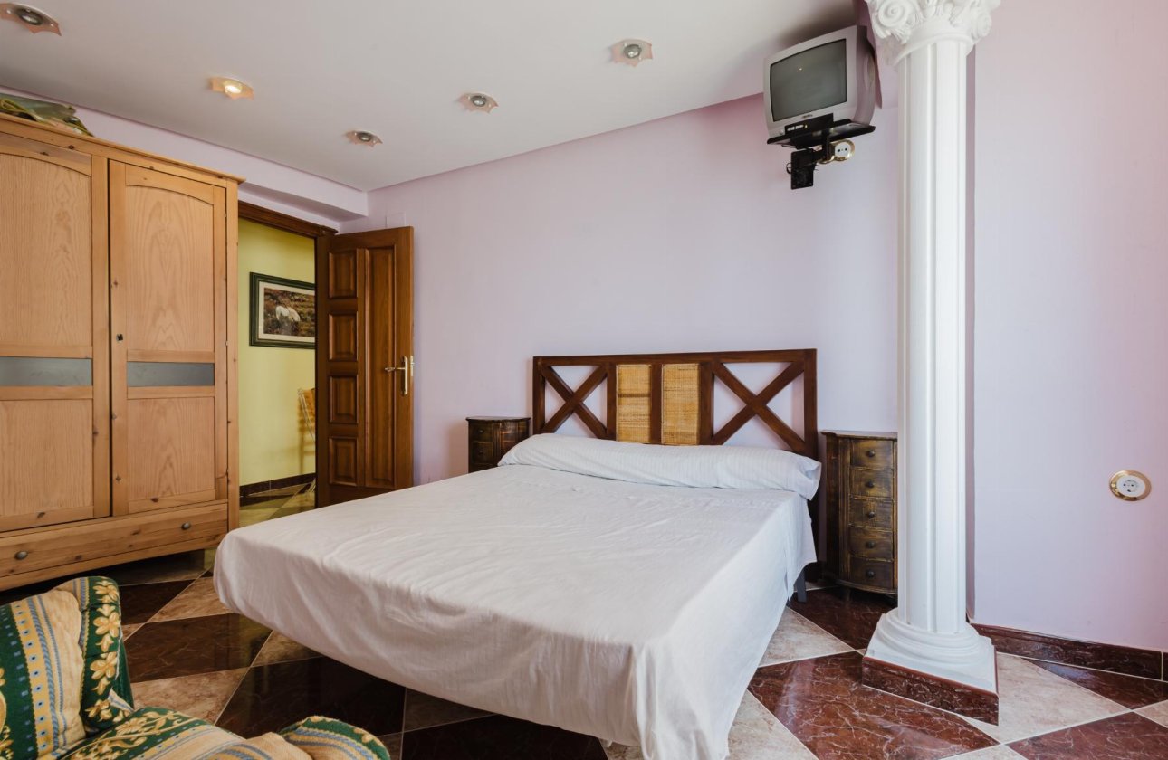 Resale - Apartment / flat - Torrevieja - PLAYA NAUFRAGOS