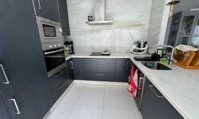 Resale - Villa - Orihuela Costa - Villamartín