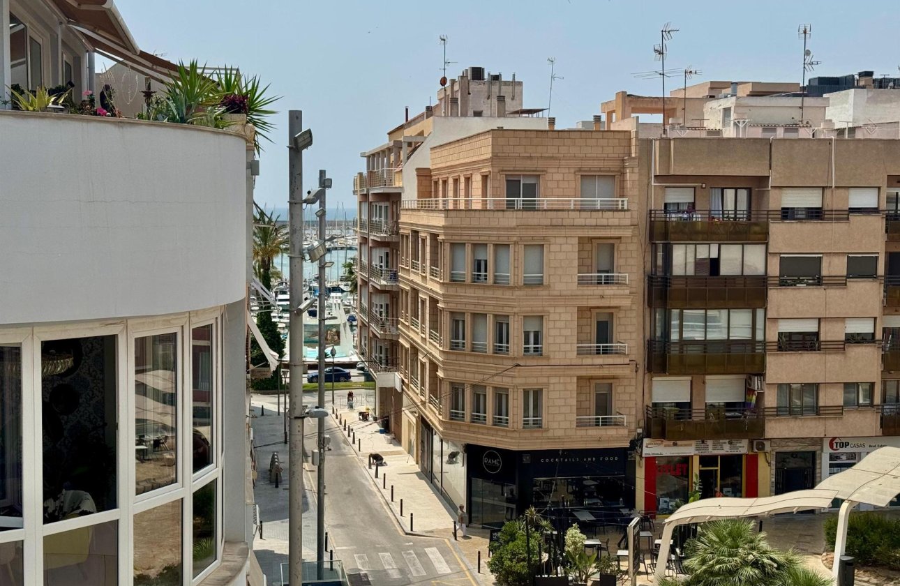 Resale - Apartment / flat - Torrevieja - CLUB NAUTICO TORREVIEJA