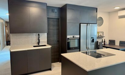 Resale - Apartment / flat - Torrevieja - CLUB NAUTICO TORREVIEJA