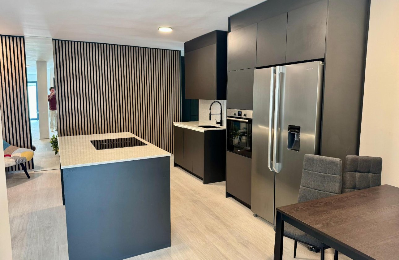 Resale - Apartment / flat - Torrevieja - CLUB NAUTICO TORREVIEJA
