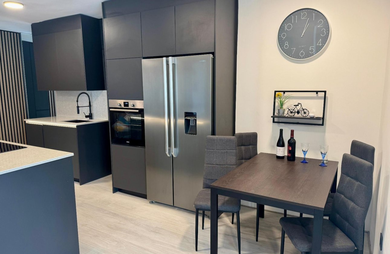 Resale - Apartment / flat - Torrevieja - CLUB NAUTICO TORREVIEJA