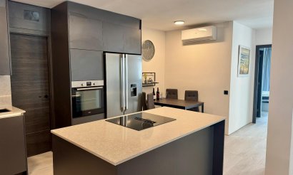 Resale - Apartment / flat - Torrevieja - CLUB NAUTICO TORREVIEJA