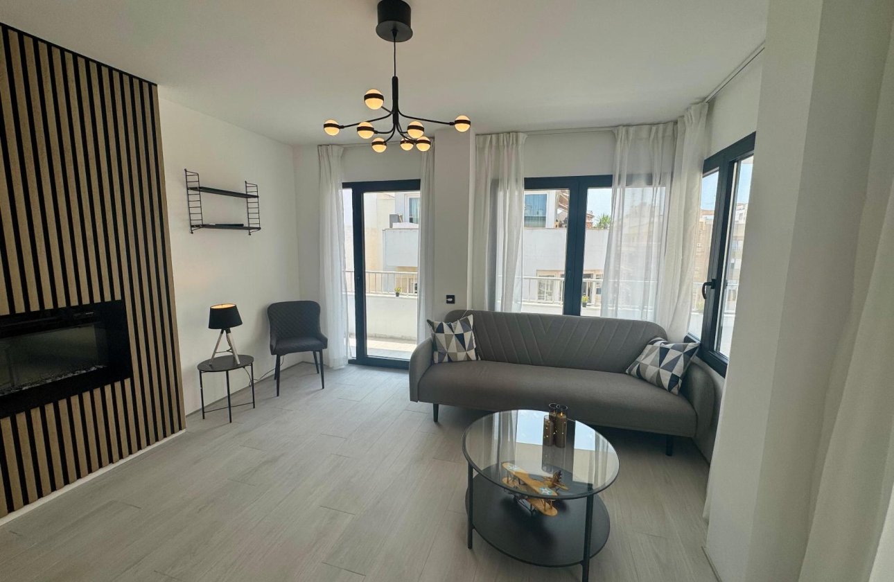 Resale - Apartment / flat - Torrevieja - CLUB NAUTICO TORREVIEJA
