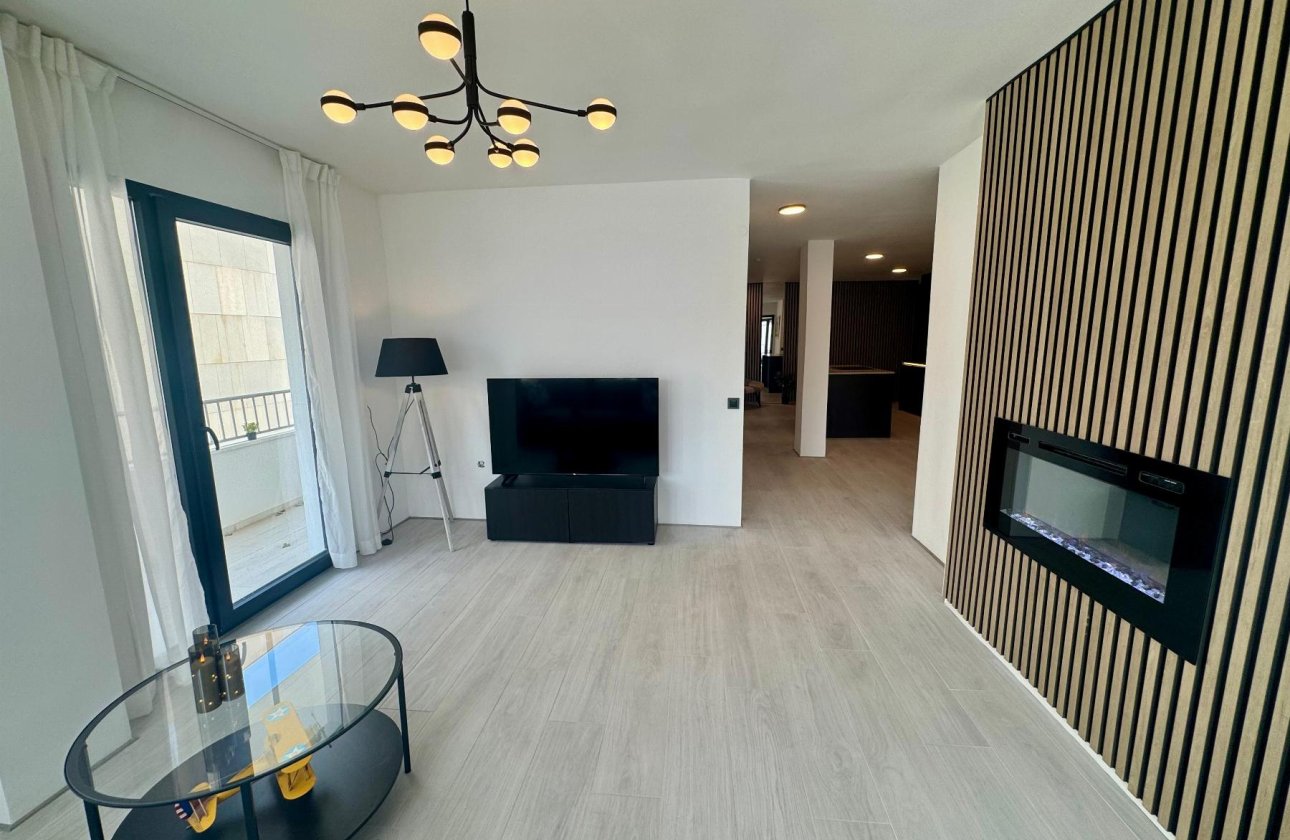 Resale - Apartment / flat - Torrevieja - CLUB NAUTICO TORREVIEJA