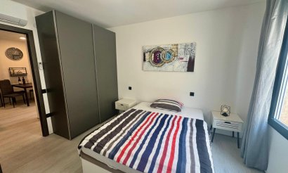 Resale - Apartment / flat - Torrevieja - CLUB NAUTICO TORREVIEJA