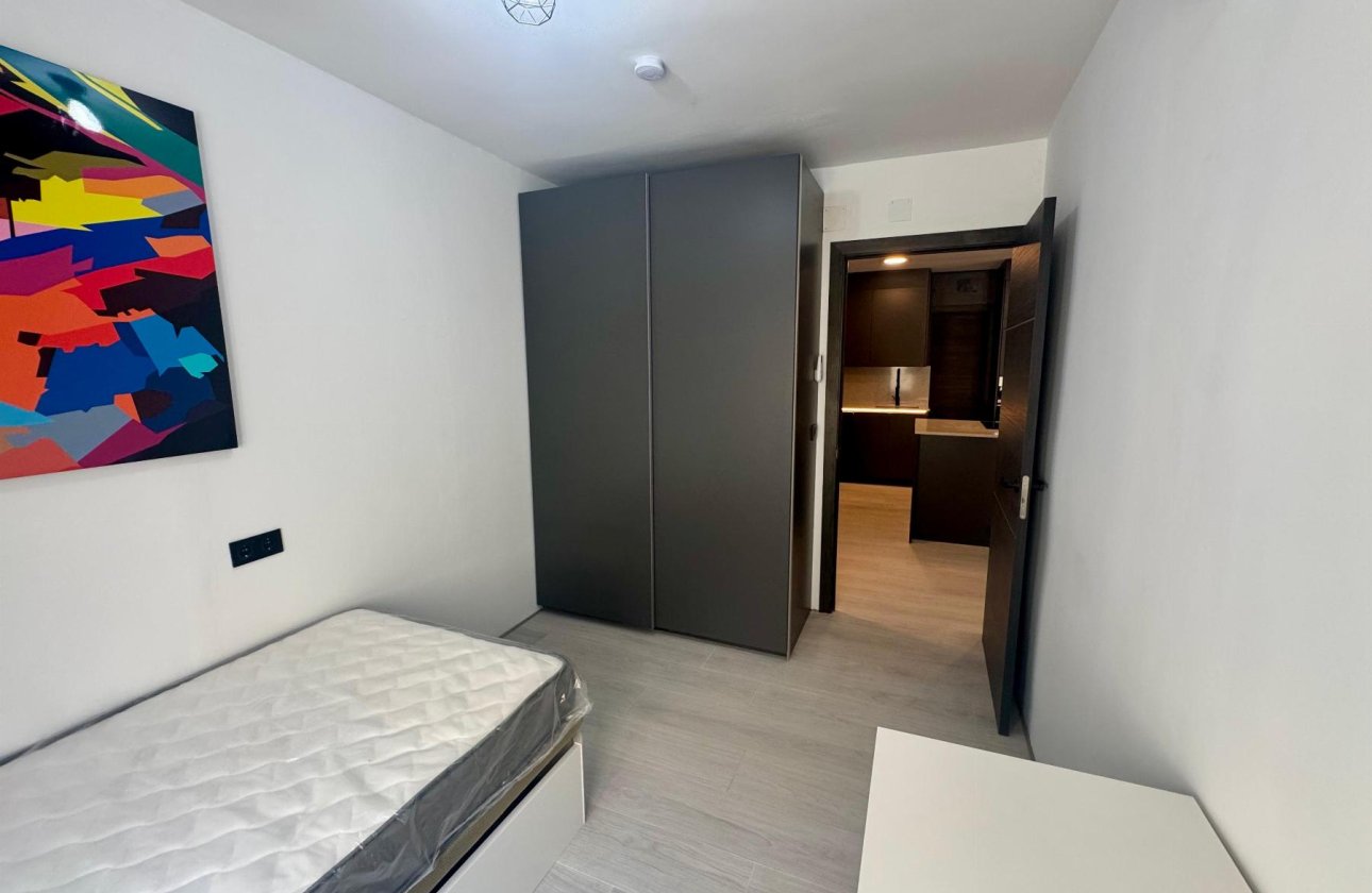 Resale - Apartment / flat - Torrevieja - CLUB NAUTICO TORREVIEJA