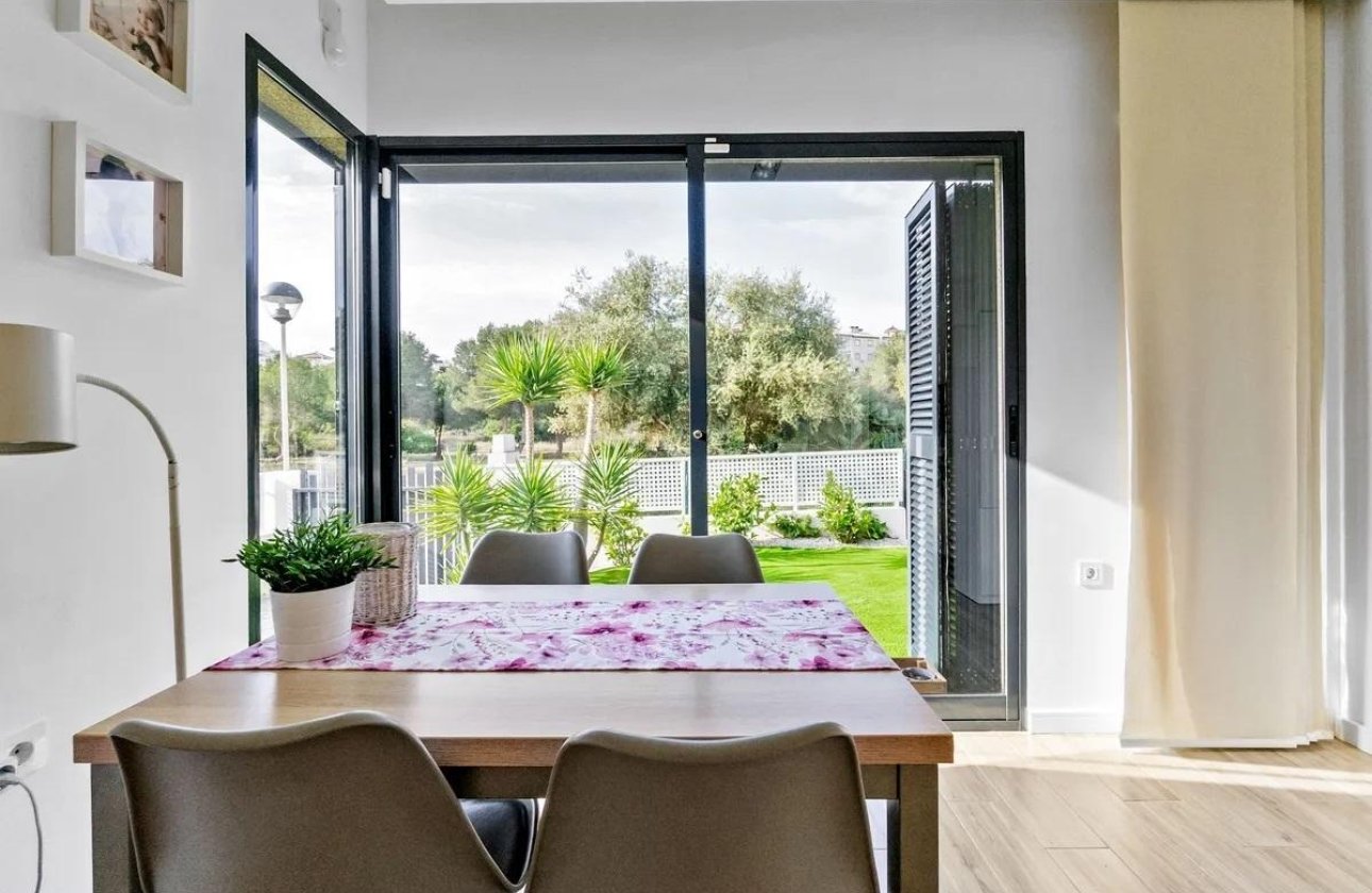 Resale - Villa - Orihuela Costa - La Zenia