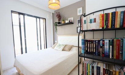 Resale - Villa - Orihuela Costa - La Zenia