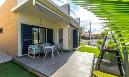 Resale - Villa - Orihuela Costa - La Zenia