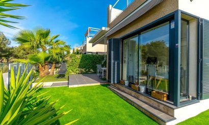 Resale - Villa - Orihuela Costa - La Zenia