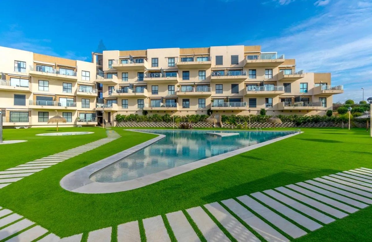 Resale - Villa - Orihuela Costa - La Zenia