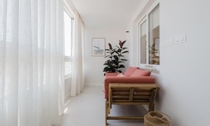 Resale - Apartment / flat - Torrevieja - Playa Acequion