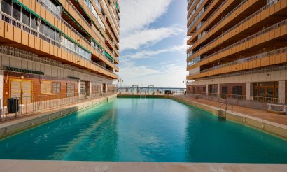 Resale - Apartment / flat - Torrevieja - Playa Acequion