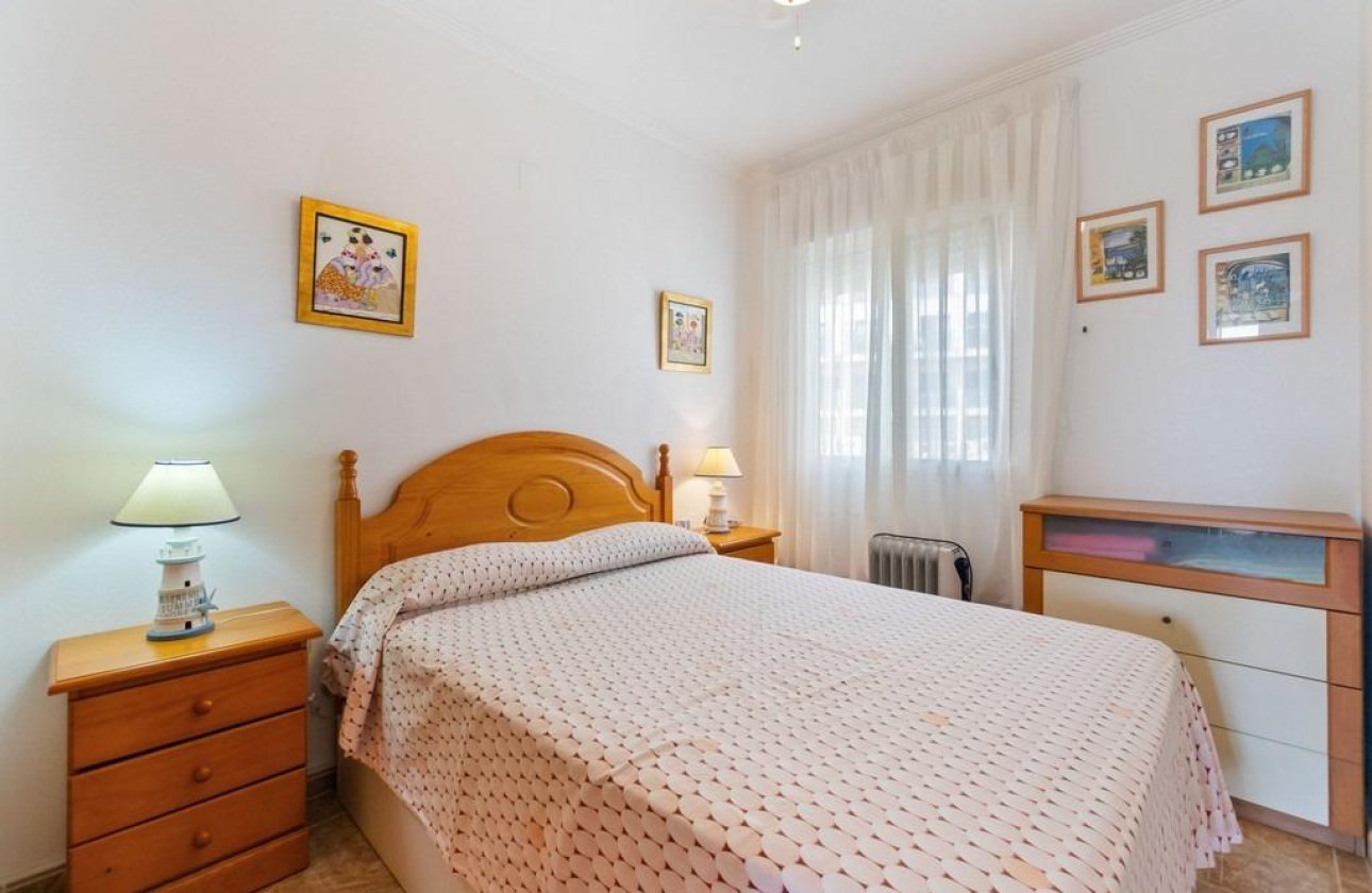 Resale - Apartment / flat - Orihuela Costa - Campoamor