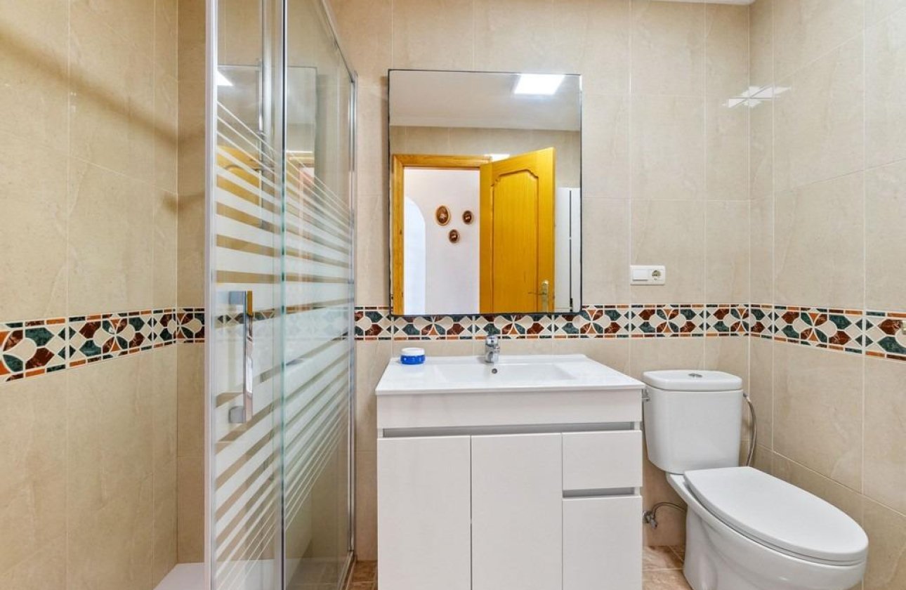 Resale - Apartment / flat - Orihuela Costa - Campoamor