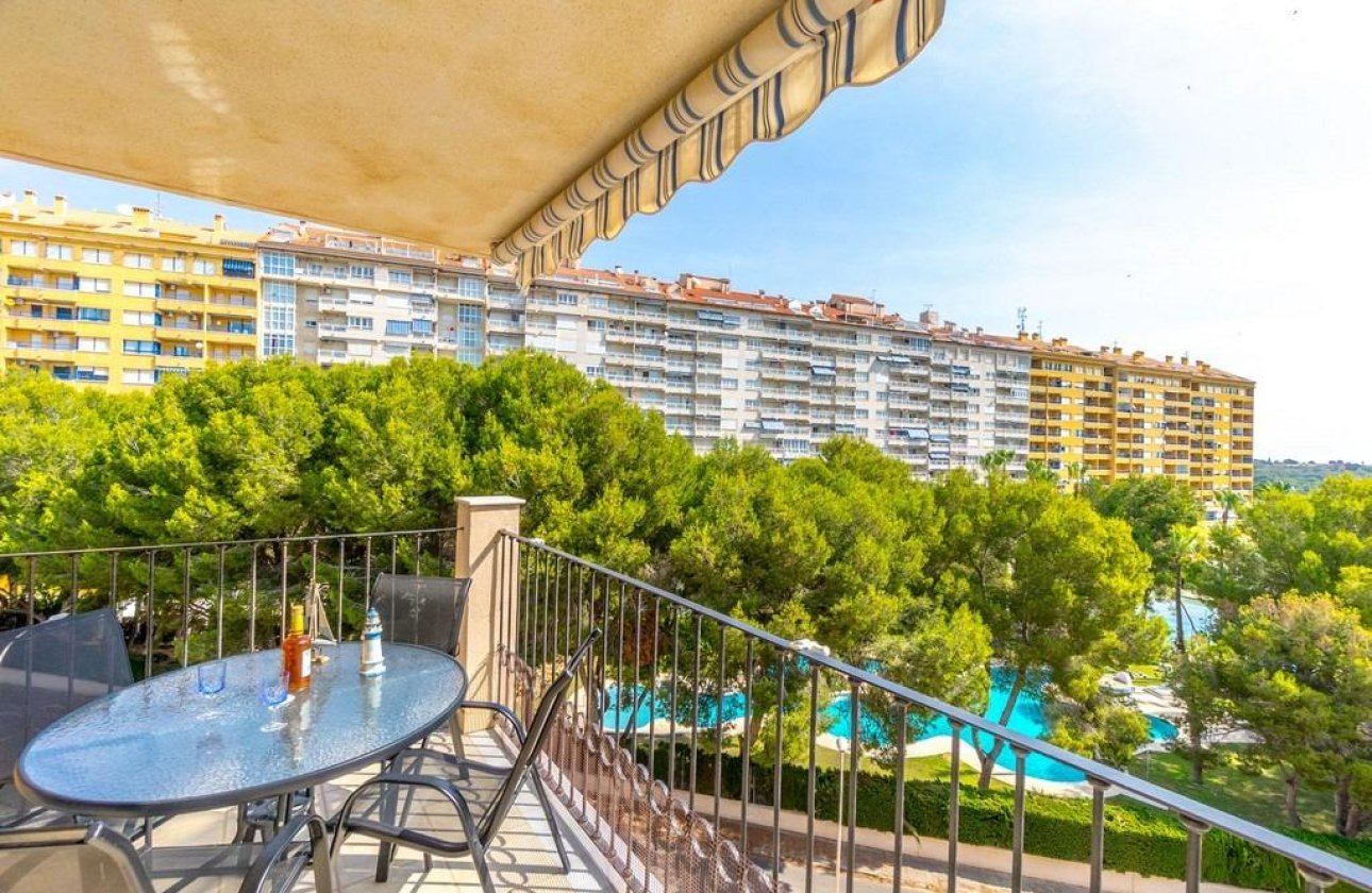 Resale - Apartment / flat - Orihuela Costa - Campoamor