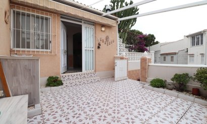 Resale - Bungalow - Guardamar del Segura - El Moncayo