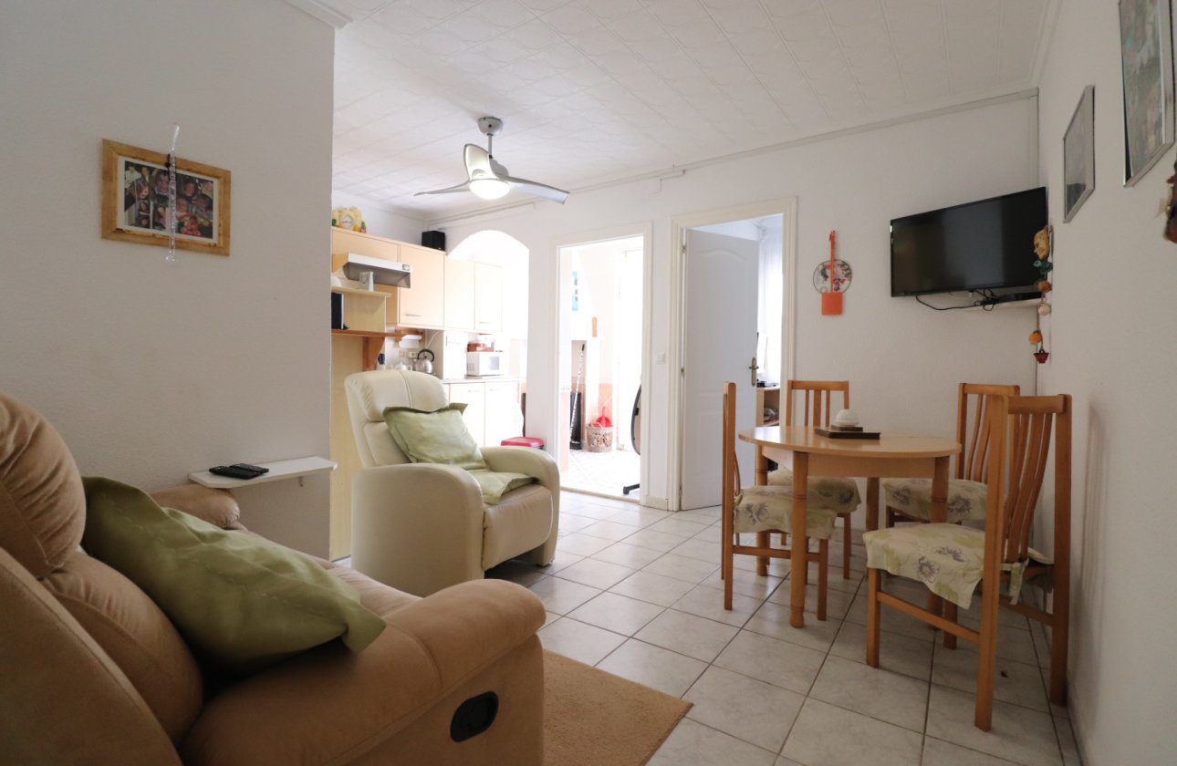 Resale - Bungalow - Guardamar del Segura - El Moncayo