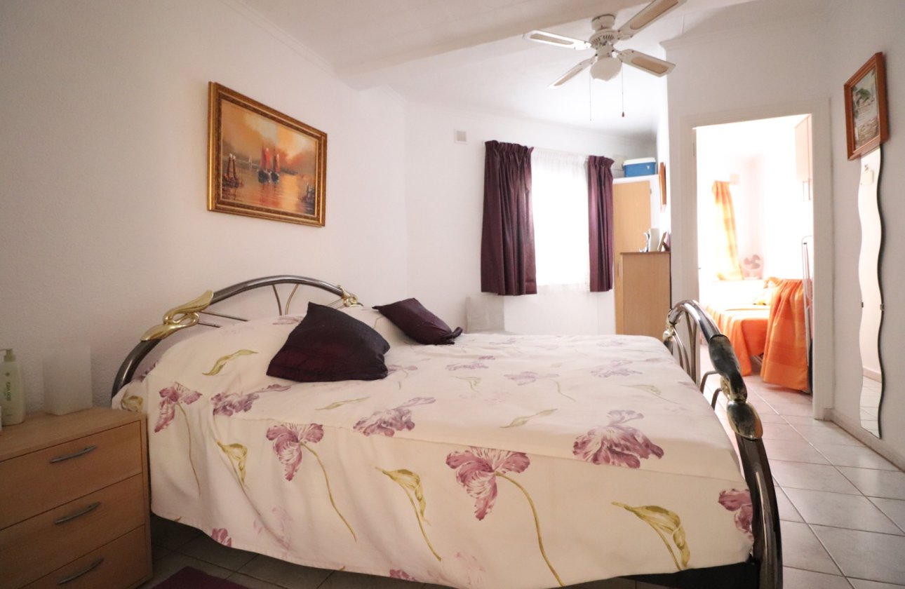 Resale - Bungalow - Guardamar del Segura - El Moncayo
