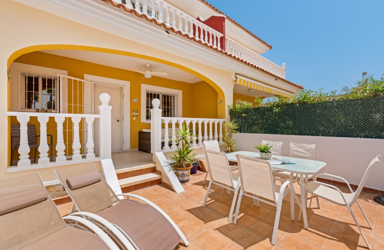 Resale - Townhouse - Ciudad Quesada - Doña pepa