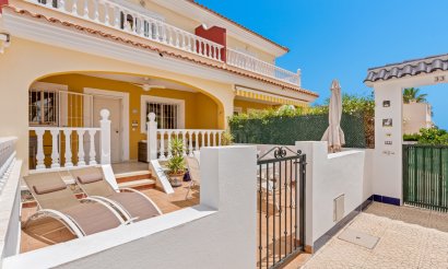 Resale - Townhouse - Ciudad Quesada - Doña pepa