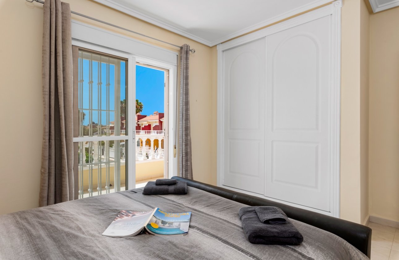 Resale - Townhouse - Ciudad Quesada - Doña pepa