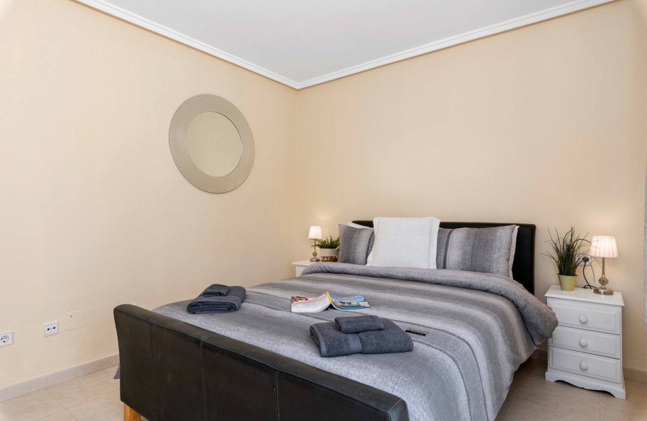 Resale - Townhouse - Ciudad Quesada - Doña pepa