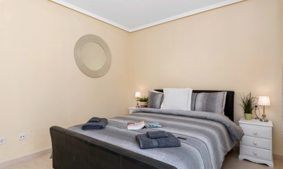 Resale - Townhouse - Ciudad Quesada - Doña pepa