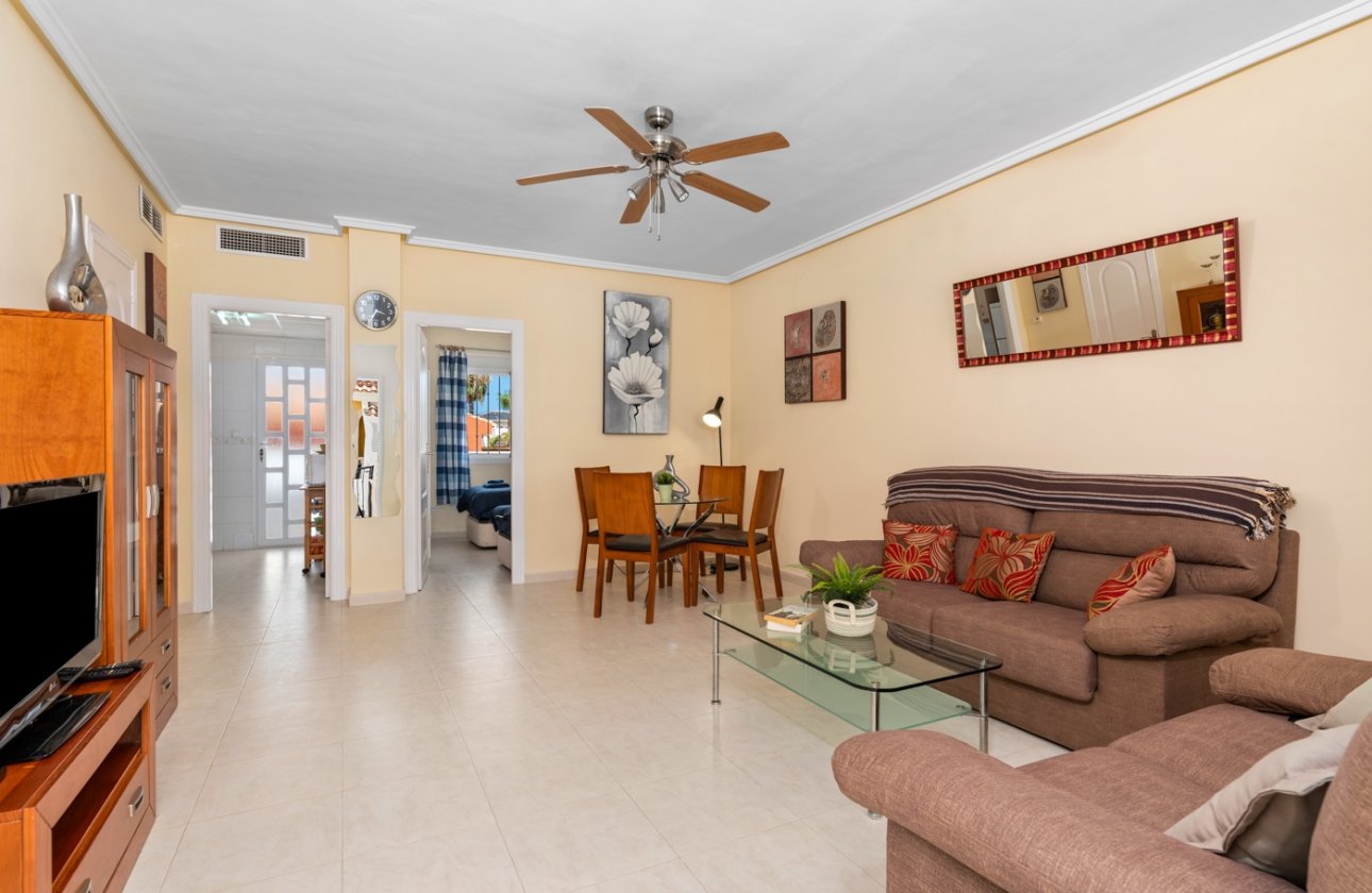 Resale - Townhouse - Ciudad Quesada - Doña pepa