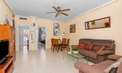 Resale - Townhouse - Ciudad Quesada - Doña pepa