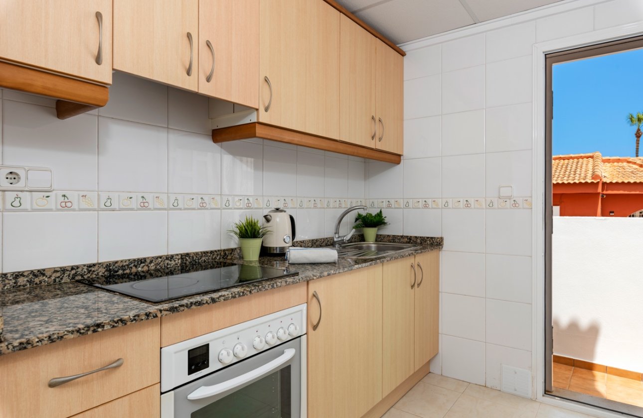 Resale - Townhouse - Ciudad Quesada - Doña pepa