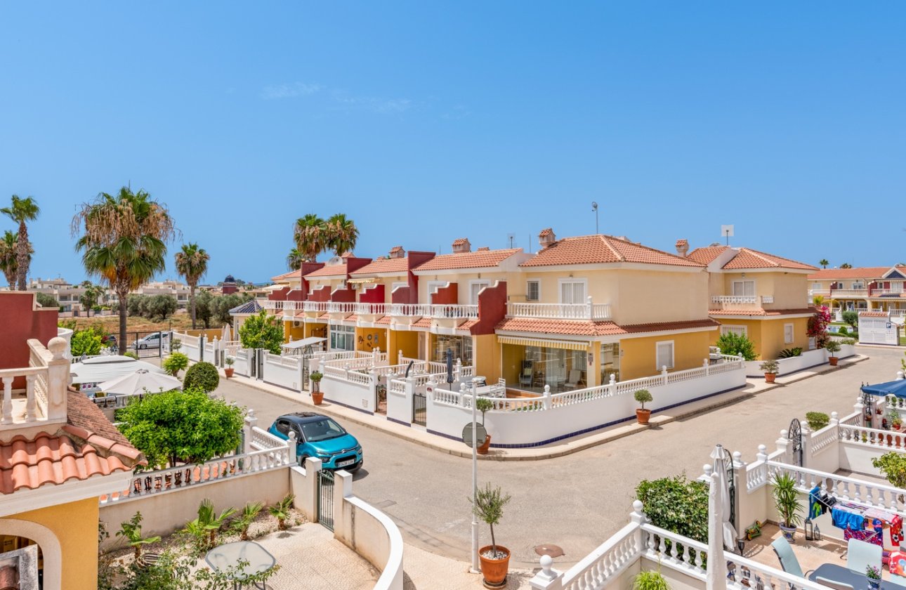 Resale - Townhouse - Ciudad Quesada - Doña pepa