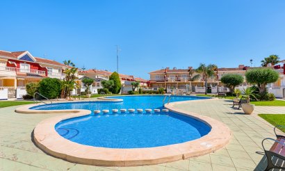 Resale - Townhouse - Ciudad Quesada - Doña pepa