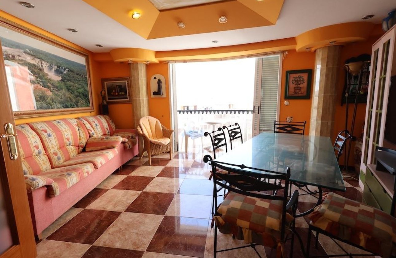 Resale - Apartment / flat - Torrevieja - Acequion