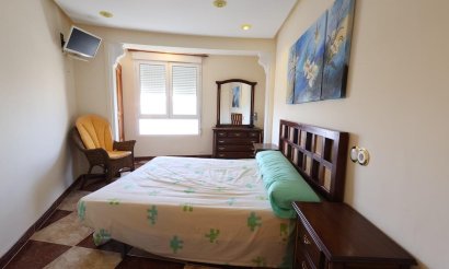 Resale - Apartment / flat - Torrevieja - Acequion