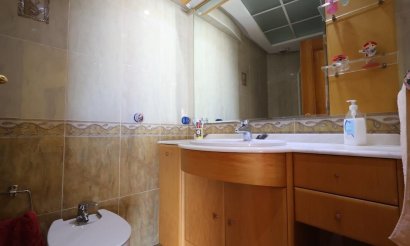 Resale - Apartment / flat - Torrevieja - Acequion