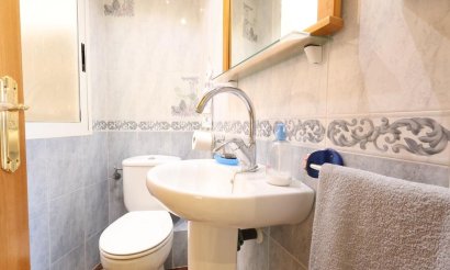 Resale - Apartment / flat - Torrevieja - Acequion