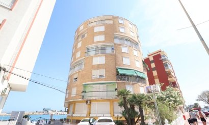 Resale - Apartment / flat - Torrevieja - Acequion