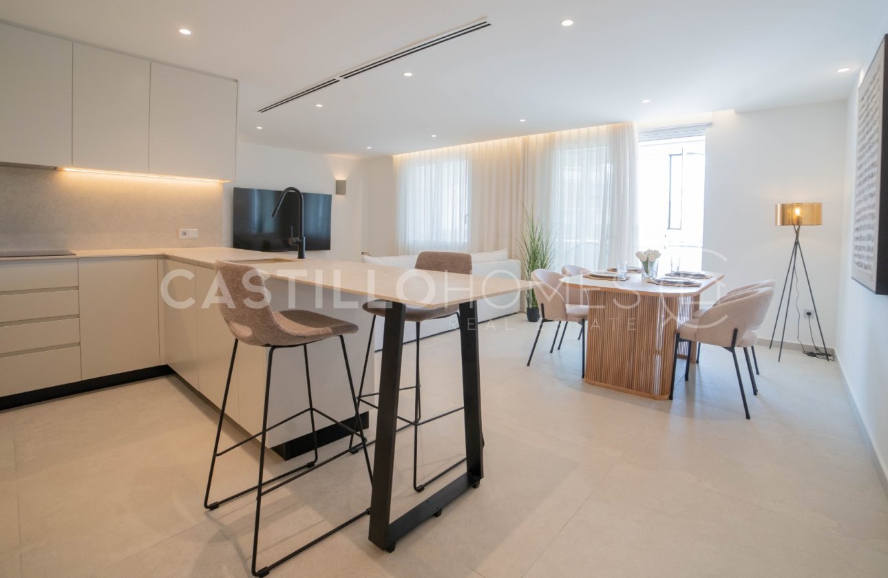 Resale - Apartment / flat - Torrevieja - Playa del Acequión