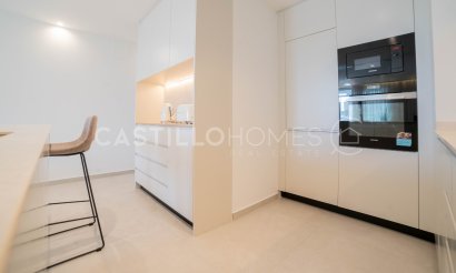 Resale - Apartment / flat - Torrevieja - Playa del Acequión