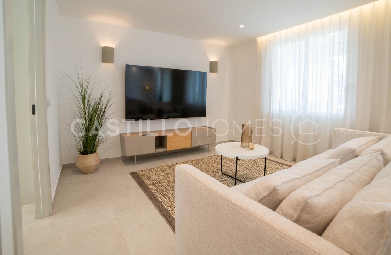 Resale - Apartment / flat - Torrevieja - Playa del Acequión