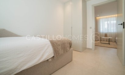 Resale - Apartment / flat - Torrevieja - Playa del Acequión