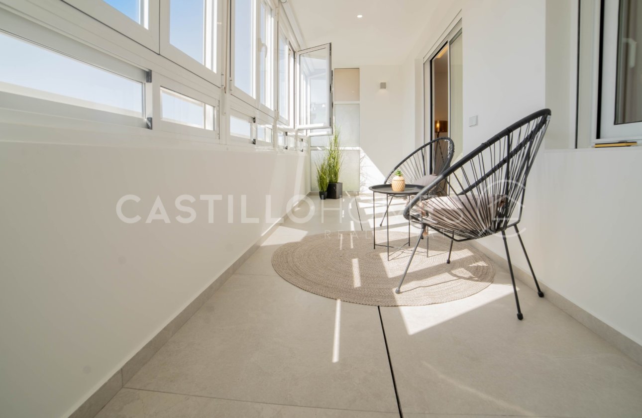 Resale - Apartment / flat - Torrevieja - Playa del Acequión