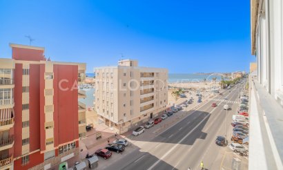 Resale - Apartment / flat - Torrevieja - Playa del Acequión